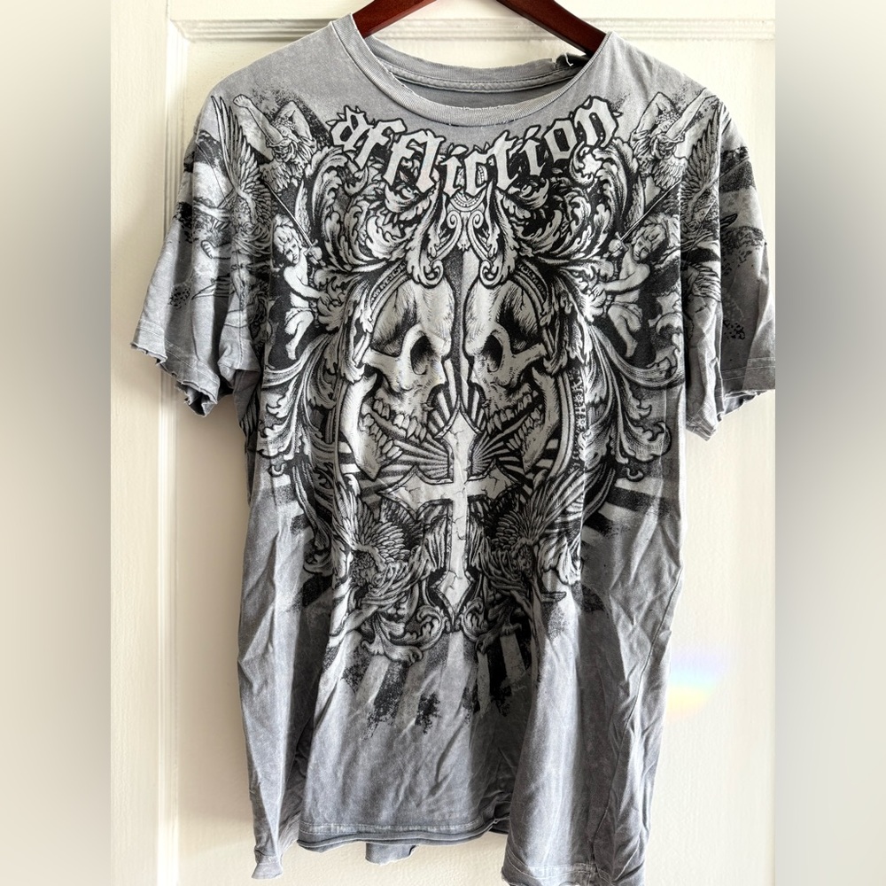 Affliction Gray Short Sleeve Tee with Intricate Design